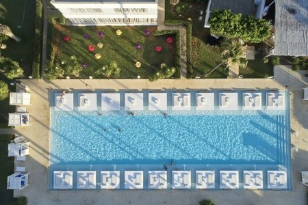 So White Club Resort - 2