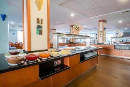 Perla Beach Holiday Club - 10