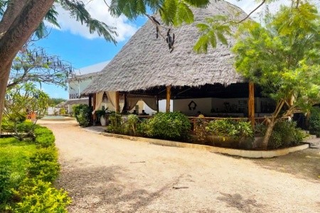 Zanzibar, Nungwi, Kibanda Lodge, za <span>39.416</span> Kč
