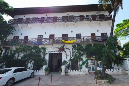 Zanzibar, Další oblasti na Zanzibaru, Smiles Stone Town, za <span>23.547</span> Kč