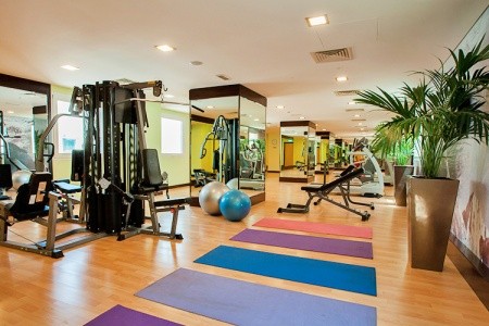 Spojené arabské emiráty Dubaj Citymax Bur Dubai 11 dňový pobyt Polpenzia Letecky Letisko: Praha April 2026 ( 4/04/26-14/04/26)