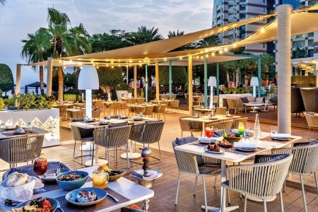 Spojené arabské emiráty Abu Dhabi Khalidiya Palace Rayhaan 5 dňový pobyt Raňajky Letecky Letisko: Praha January 2026 (13/01/26-17/01/26)