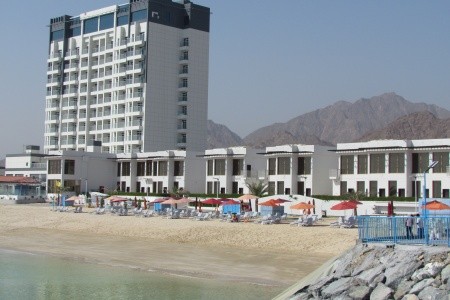 Spojené arabské emiráty Fujairah Mirage Bab Al Bahr Resort 10 dňový pobyt Raňajky Letecky Letisko: Praha June 2026 (30/06/26- 9/07/26)