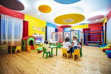 The Lumos Deluxe Resort - 18