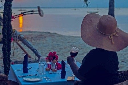 Zanzibar  Moyo Mzuri Zanzibar 9 dňový pobyt Plná penzia Letecky Letisko: Praha November 2025 (29/11/25- 7/12/25)