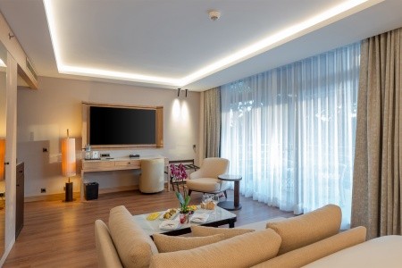 Turecko Belek Gloria Golf Resort 12 dňový pobyt All Inclusive Letecky Letisko: Viedeň March 2026 (22/03/26- 2/04/26)