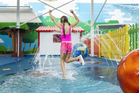 Kanárske ostrovy Tenerife Spring Hotel Bitacora 8 dňový pobyt All Inclusive Letecky Letisko: Viedeň December 2025 (14/12/25-21/12/25)