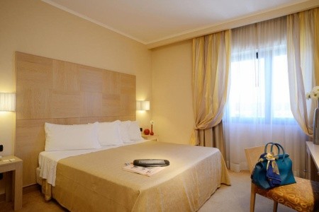 The Cross Hotel (Ex Bled)