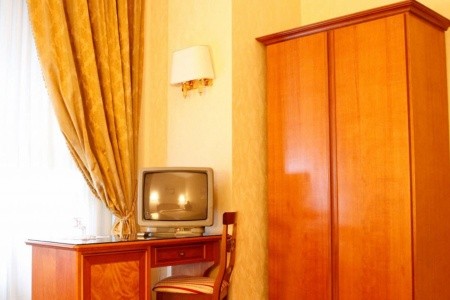 The Cross Hotel (Ex Bled)