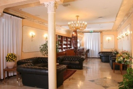 Villa Rosa