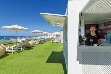 Kanárske ostrovy Tenerife H10 Conquistador 10 dňový pobyt Polpenzia Letecky Letisko: Budapešť April 2026 (20/04/26-29/04/26)