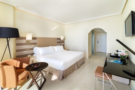 Kanárske ostrovy Tenerife H10 Gran Tinerfe 8 dňový pobyt Polpenzia Letecky Letisko: Budapešť April 2026 (13/04/26-20/04/26)