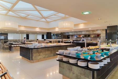 Kanárske ostrovy Tenerife H10 Gran Tinerfe 8 dňový pobyt Polpenzia Letecky Letisko: Budapešť February 2026 ( 4/02/26-11/02/26)