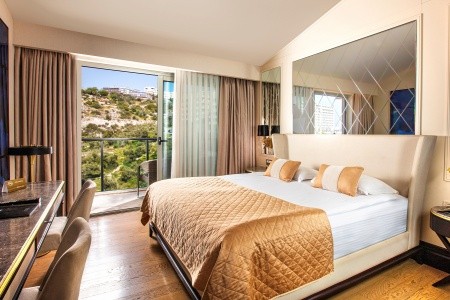 Turecko Kusadasi Charisma Deluxe 9 dňový pobyt Raňajky Letecky Letisko: Viedeň July 2026 ( 5/07/26-13/07/26)