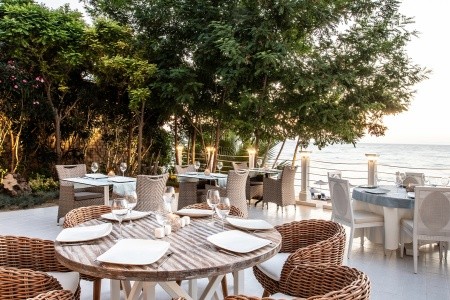 Turecko Kusadasi Charisma Deluxe 9 dňový pobyt Raňajky Letecky Letisko: Viedeň July 2026 ( 5/07/26-13/07/26)