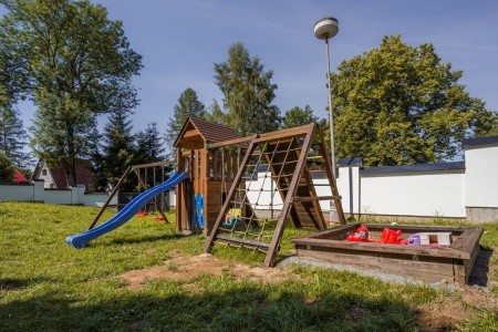 Česká republika Južné Čechy Lipno (Radslav) 4 dňový pobyt Polpenzia Vlastná December 2025 (11/12/25-14/12/25)