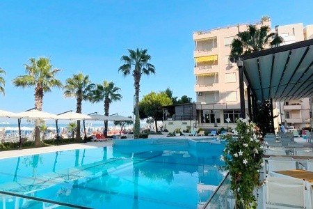 Blue Marine (Durrës)