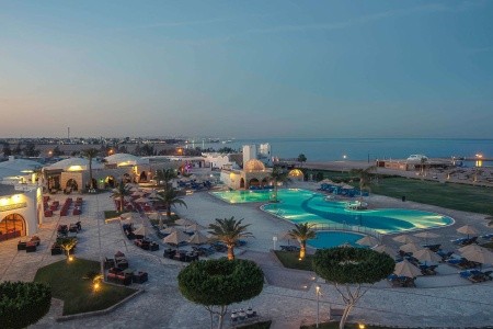 Egypt Hurghada Mercure Hurghada 11 dňový pobyt All Inclusive Letecky Letisko: Praha February 2026 (25/02/26- 7/03/26)