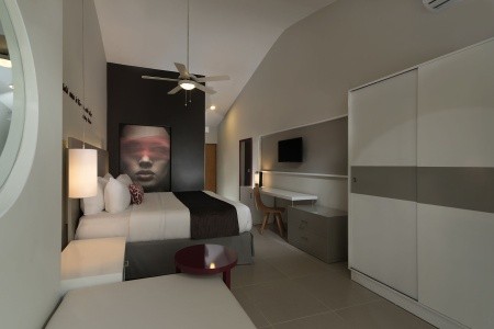 Emotions By Hodelpa Juan Dolio - 445