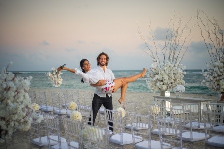 Emotions By Hodelpa Juan Dolio - 453