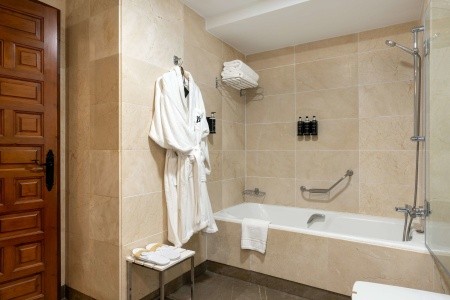 Parador De Málaga Gibralfaro - 88