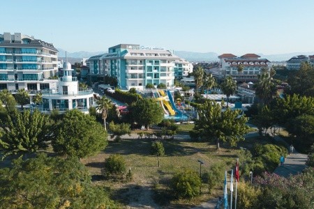 Seashell Resort & Spa - 35