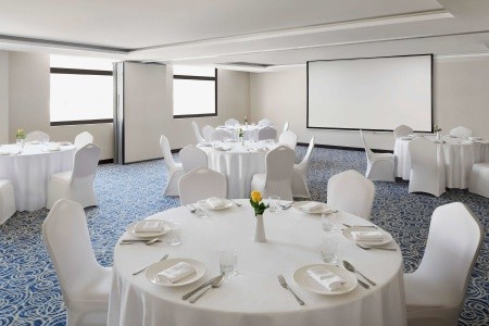 Mövenpick Al Mamzar Dubai - 37