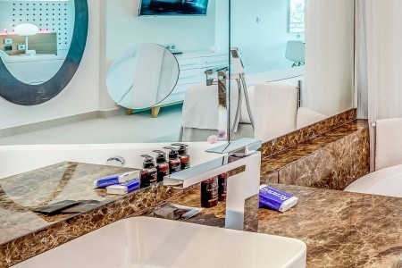 Meliá Internacional - 162