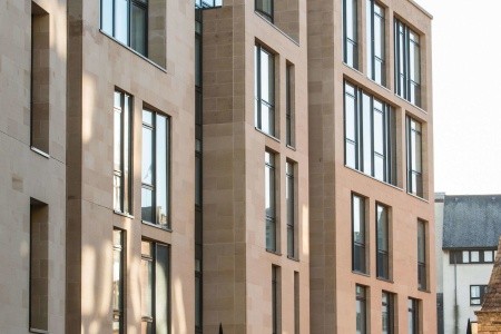 Veľká Británia Edinburgh Ibis Edinburgh Centre South Bridge 4 dňový pobyt Raňajky Letecky Letisko: Praha October 2026 (19/10/26-22/10/26)
