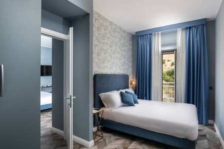 Bloom Hotel Roma