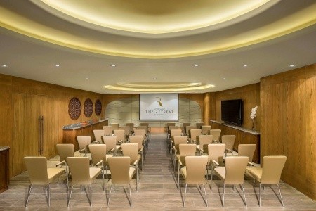 Spojené arabské emiráty Dubaj The Retreat Palm Dubai Mgallery By Sofitel 6 dňový pobyt Raňajky Letecky Letisko: Viedeň July 2026 ( 3/07/26- 8/07/26)