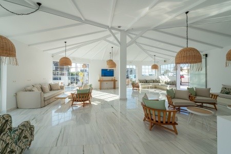 Grécko Kréta High Beach White 9 dňový pobyt Polpenzia Letecky Letisko: Praha July 2026 (26/07/26- 3/08/26)