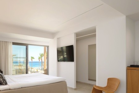 Grécko Kréta High Beach White 9 dňový pobyt Polpenzia Letecky Letisko: Praha July 2026 (26/07/26- 3/08/26)