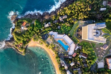 Araliya Beach Resort & Spa - 42