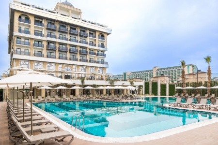 Turecko Alanya Serenity Queen 8 dňový pobyt Ultra All inclusive Letecky Letisko: Viedeň April 2026 ( 1/04/26- 8/04/26)