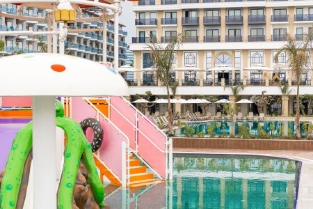 Turecko Alanya Serenity Queen 8 dňový pobyt Ultra All inclusive Letecky Letisko: Viedeň April 2026 ( 1/04/26- 8/04/26)