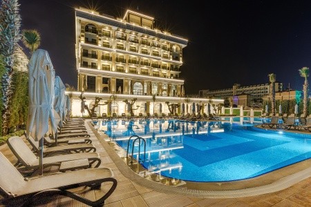 Turecko Alanya Serenity Queen 8 dňový pobyt Ultra All inclusive Letecky Letisko: Viedeň April 2026 ( 1/04/26- 8/04/26)