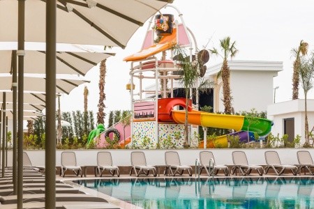 Turecko Alanya Serenity Queen 8 dňový pobyt Ultra All inclusive Letecky Letisko: Viedeň April 2026 ( 1/04/26- 8/04/26)