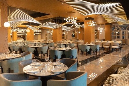 Turecko Alanya Serenity Queen 8 dňový pobyt Ultra All inclusive Letecky Letisko: Viedeň April 2026 ( 1/04/26- 8/04/26)