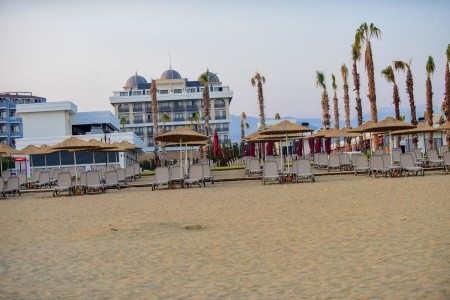 Turecko Alanya Serenity Queen 8 dňový pobyt Ultra All inclusive Letecky Letisko: Viedeň April 2026 ( 1/04/26- 8/04/26)