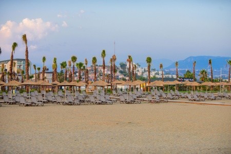 Turecko Alanya Serenity Queen 8 dňový pobyt Ultra All inclusive Letecky Letisko: Viedeň April 2026 ( 1/04/26- 8/04/26)