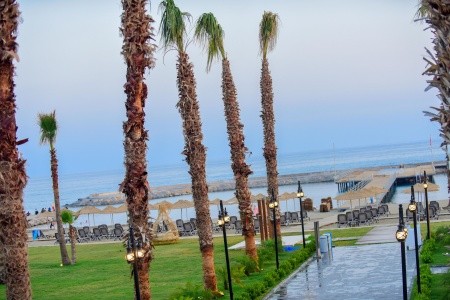 Turecko Alanya Serenity Queen 8 dňový pobyt Ultra All inclusive Letecky Letisko: Viedeň April 2026 ( 1/04/26- 8/04/26)