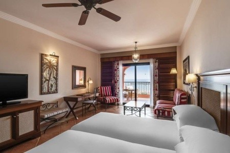 Kanárske ostrovy Fuerteventura Sheraton Fuerteventura Beach Golf & Spa Resort 8 dňový pobyt Plná penzia Letecky Letisko: Viedeň January 2026 ( 7/01/26-14/01/26)