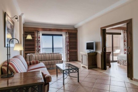 Kanárske ostrovy Fuerteventura Sheraton Fuerteventura Beach Golf & Spa Resort 8 dňový pobyt Plná penzia Letecky Letisko: Viedeň January 2026 ( 7/01/26-14/01/26)