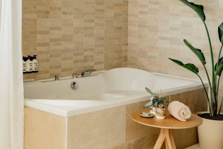 Kanárske ostrovy Lanzarote Gran Melia Salinas 8 dňový pobyt All Inclusive Letecky Letisko: Budapešť October 2025 ( 2/10/25- 9/10/25)