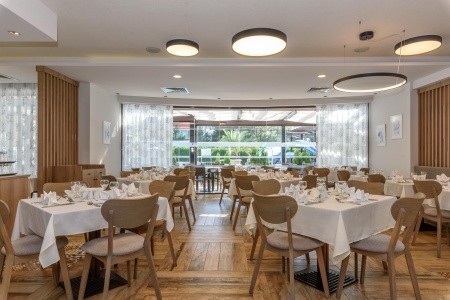 Bulharsko Slnečné Pobrežie Lion Hotel Sunny Beach 12 dňový pobyt Polpenzia Letecky Letisko: Bratislava June 2026 (19/06/26-30/06/26)