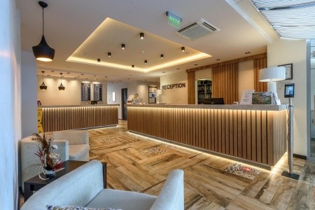 Bulharsko Slnečné Pobrežie Lion Hotel Sunny Beach 12 dňový pobyt Polpenzia Letecky Letisko: Bratislava June 2026 (19/06/26-30/06/26)