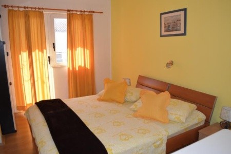 Renata Apartments - 7