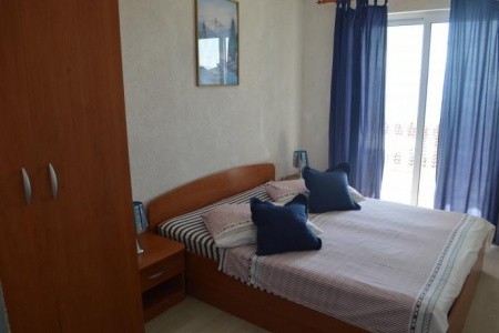 Renata Apartments - 13