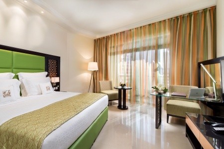 Bahi Ajman Palace Hotel